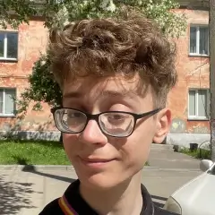 Назар Коробченко